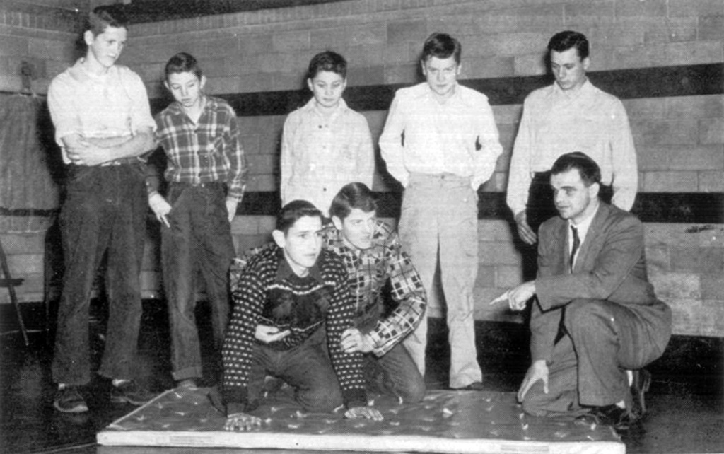 1951-1952 Angelica Foxes Wrestling