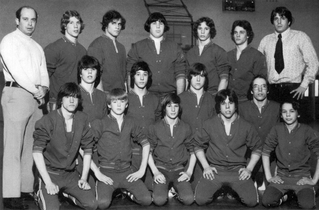 1976-1977 Livonia Bulldogs Varsity Wrestling