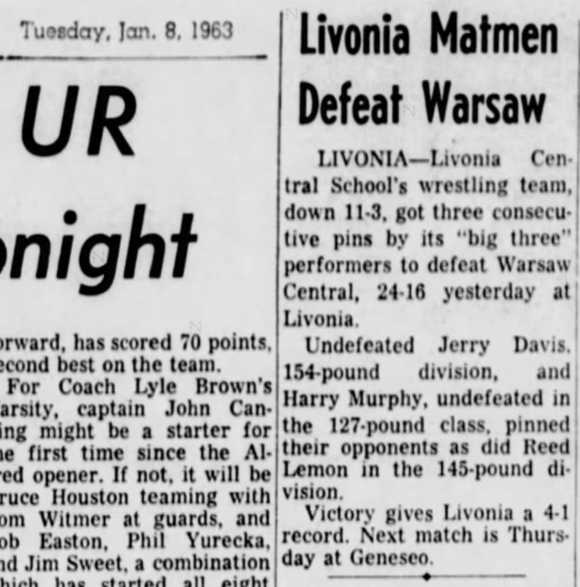 Livonia Matmen Defeat Warsaw