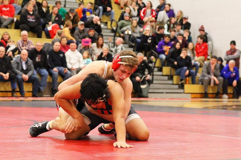 Warsaw takes down Le Roy