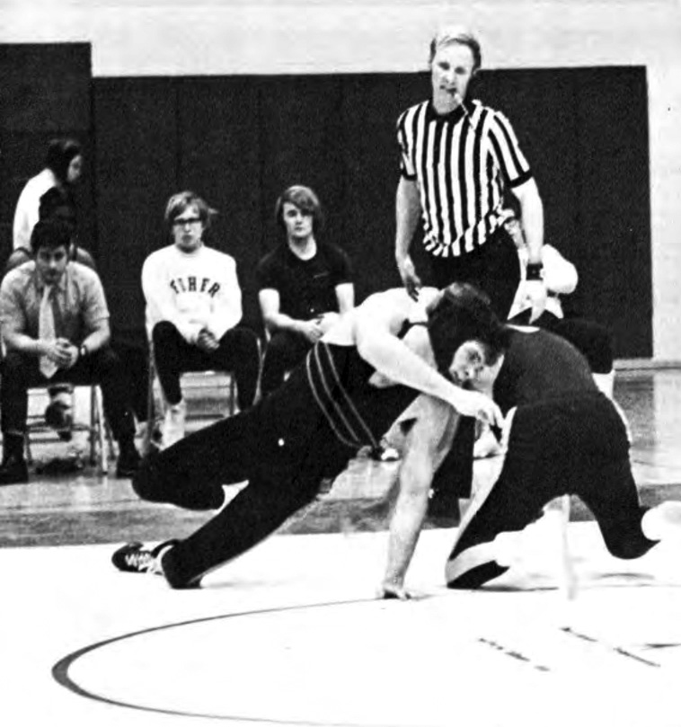 Hobart wrestlers pin Fisher, 21-11