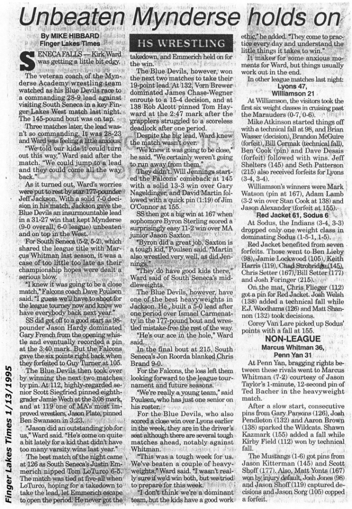 Unbeaten Mynderse holds on