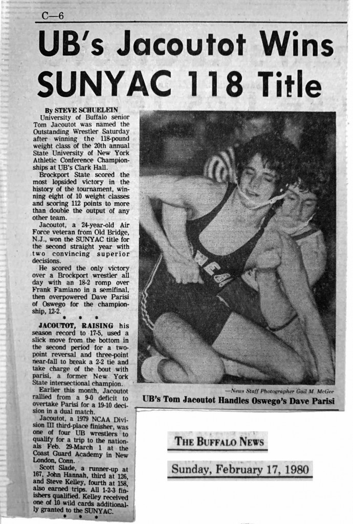 UB's Jacoutot Wins SUNYAC 118 Title